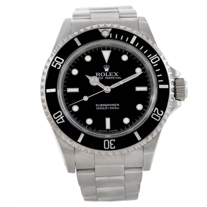 The image shows a front view of the Rolex Submariner 14060 Men
s Stainless Steel Black Dial 14060 Men
s Stainless Steel Black Dial watch, displaying its dial, bezel, and stainless steel bracelet.