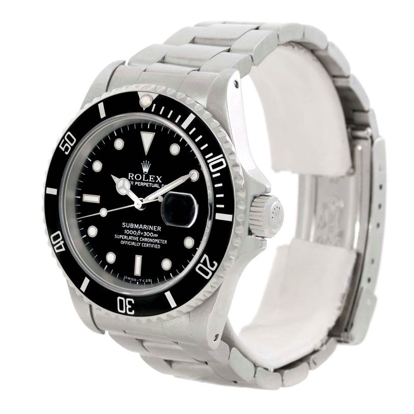 The image shows a side and front angle of a Rolex Submariner 16610 Men
s Stainless Steel Black Dial 16610 Men
s Stainless Steel Black Dial watch, featuring its bezel, dial, and part of the stainless steel bracelet.