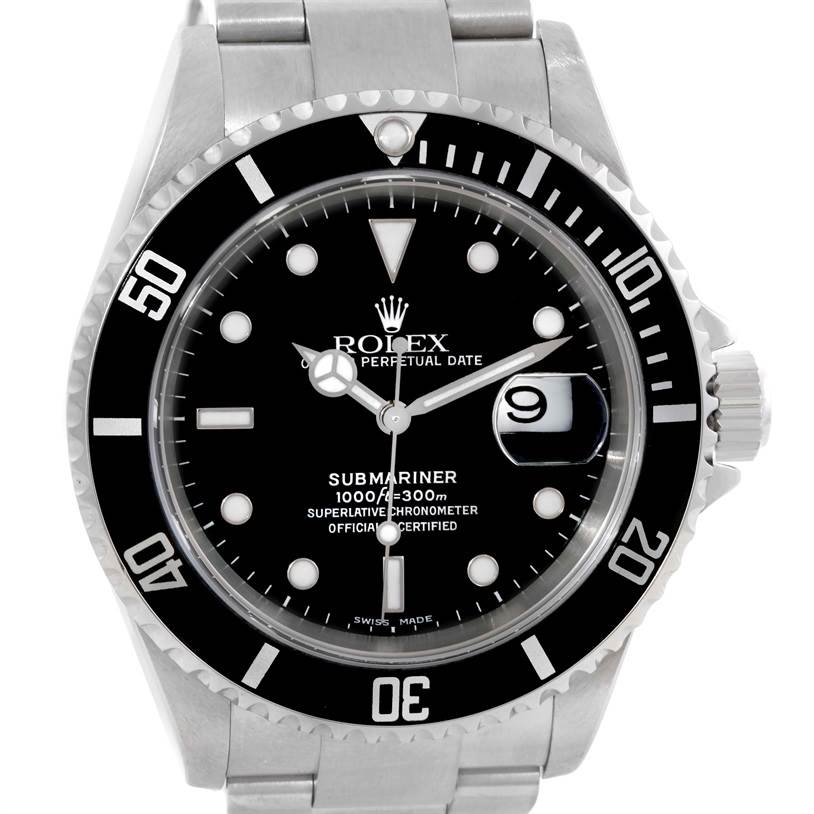 The image shows a front view of the Rolex Submariner 16610 Men
s Stainless Steel Black Dial 16610 Men
s Stainless Steel Black Dial watch, highlighting its dial, bezel, and bracelet.