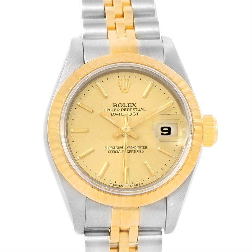 This image shows a front view of a Rolex Datejust 69173 Women
s Stainless Steel Champagne Dial 69173 Women
s Stainless Steel Champagne Dial watch, featuring the dial, bezel, and bracelet.