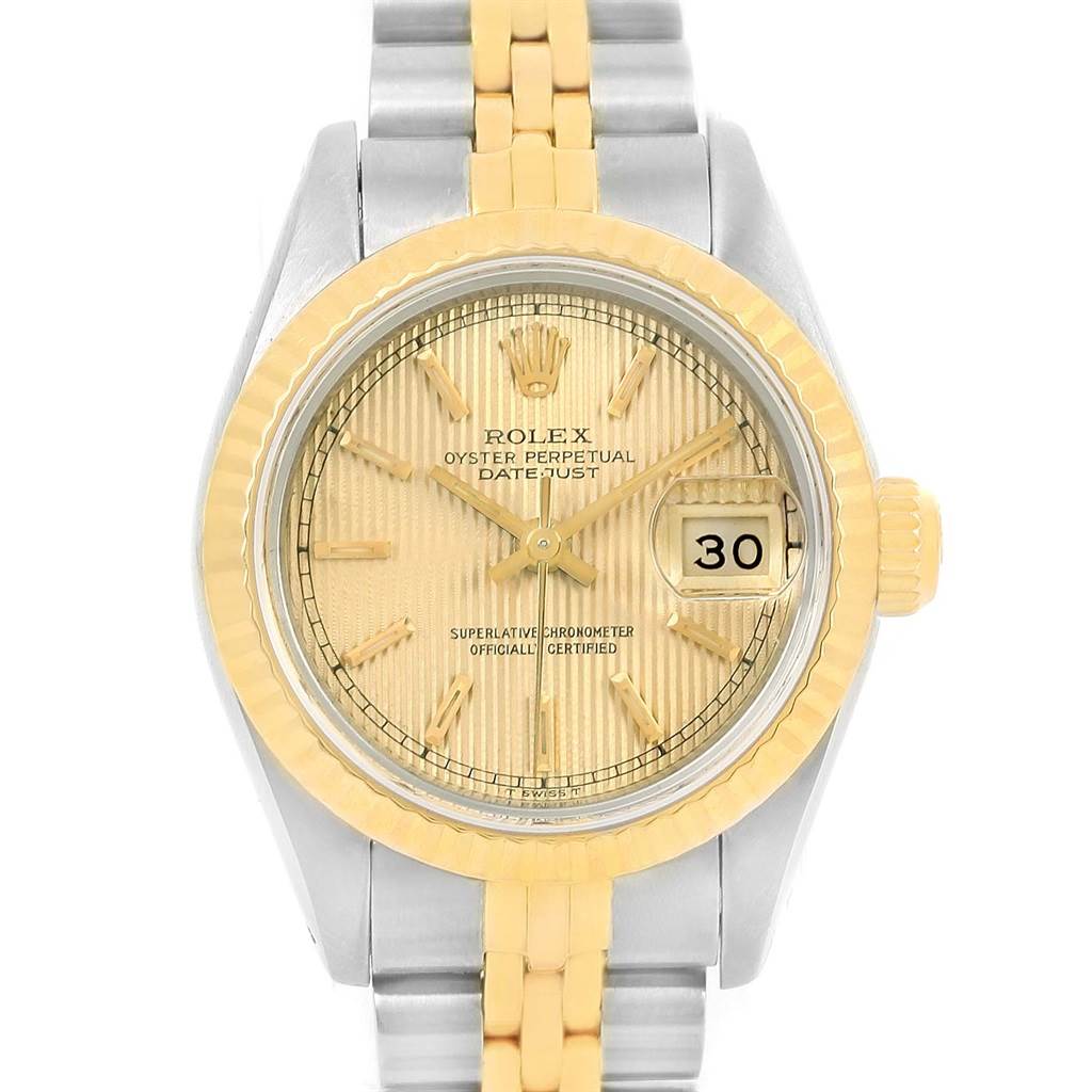 The image shows a front view of the Rolex Datejust 69173 Women
s Stainless Steel Champagne Dial 69173 Women
s Stainless Steel Champagne Dial watch, highlighting its dial, bezel, and bracelet.