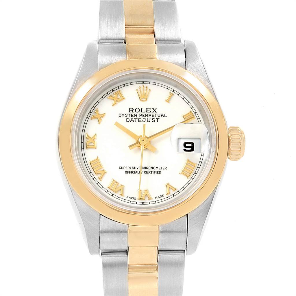 The image shows a front view of a Rolex Datejust 69163 Women's Stainless Steel White Dial 69163 Women's Stainless Steel White Dial watch with a white dial, gold and silver bracelet, and a date display at 3 o'clock.
