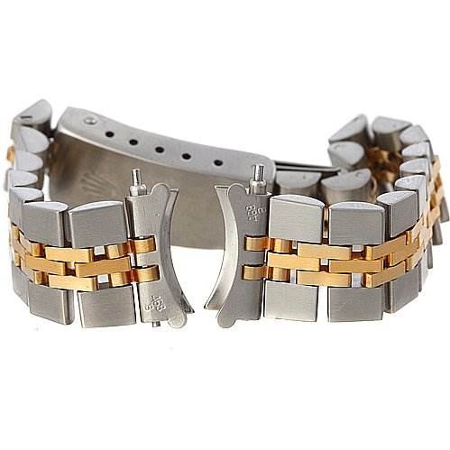 This image shows a close-up of the two-tone bracelet of a Rolex Datejust 69173 Women's Yellow Gold Champagne Dial 69173 Women's Yellow Gold Champagne Dial watch, highlighting the clasp and links.