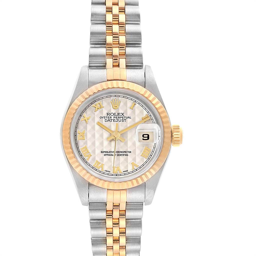 This image shows a Rolex Datejust 69173 Women
s Stainless Steel Beige Dial 69173 Women
s Stainless Steel Beige Dial watch from a top-down angle, highlighting its face, hands, bezel, crown, and two-tone bracelet.