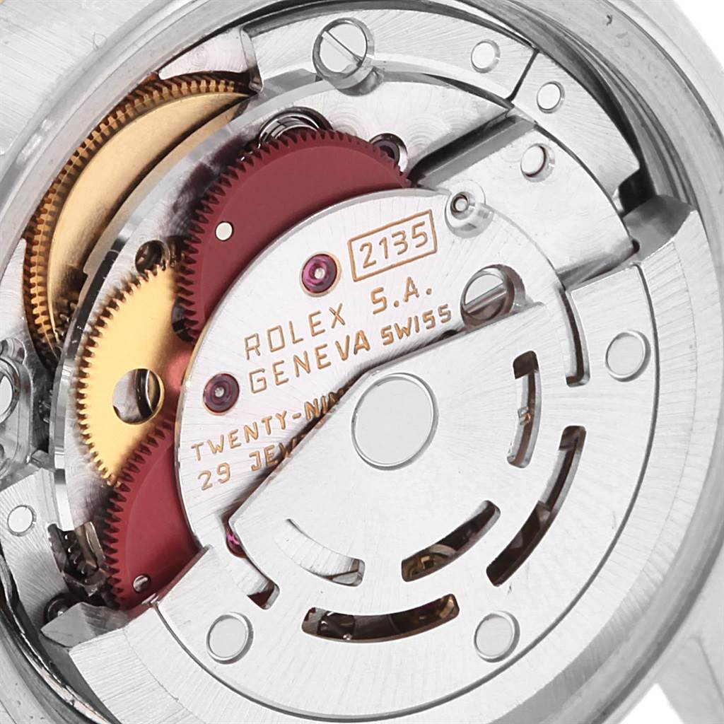 This image shows the internal movement mechanism of a Rolex Datejust 69173 Women
s Stainless Steel Beige Dial 69173 Women
s Stainless Steel Beige Dial watch model at a close-up angle.