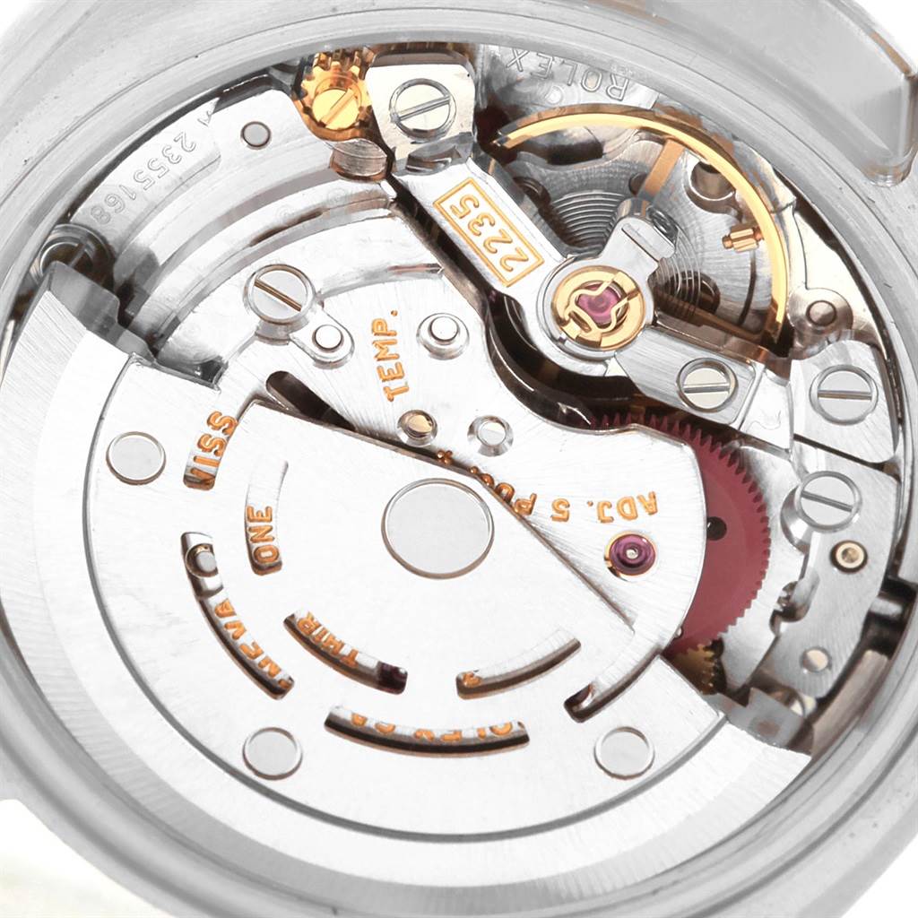 This image shows the movement mechanism of a Rolex Datejust 179174 Women
s Stainless Steel Mother of Pearl Dial 179174 Women
s Stainless Steel Mother of Pearl Dial watch from a top-down angle.