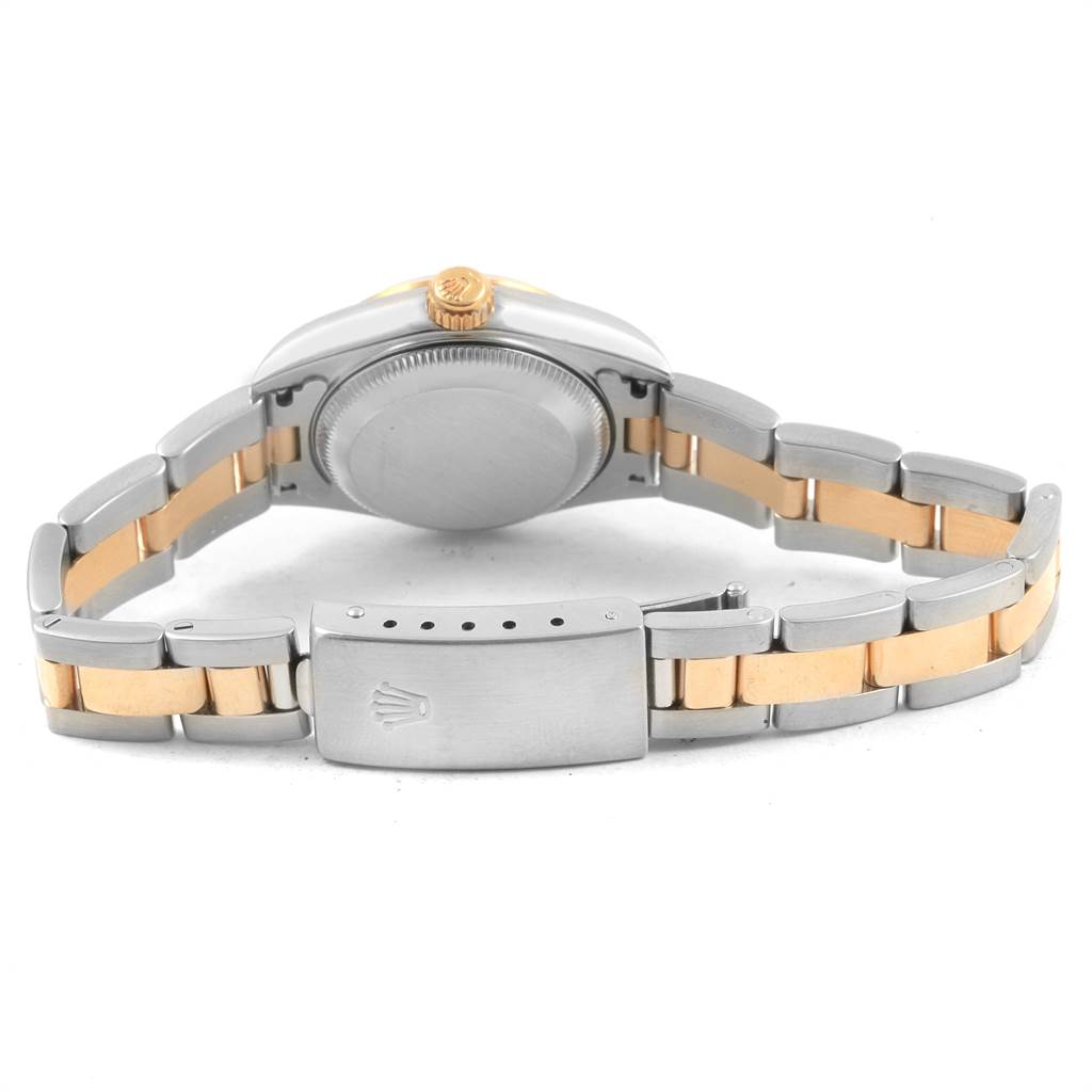 The image shows the back view of the Rolex Datejust 79163 Women
s Steel and Gold (two tone) Silver Dial 79163 Women
s Steel and Gold (two tone) Silver Dial watch, focusing on the case back, bracelet, and clasp.