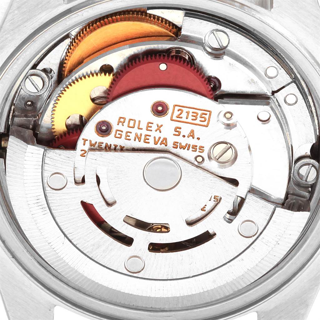 This image shows the internal mechanism of a Rolex Datejust 69173 Women
s Stainless Steel Blue Dial 69173 Women
s Stainless Steel Blue Dial watch at a close-up angle.
