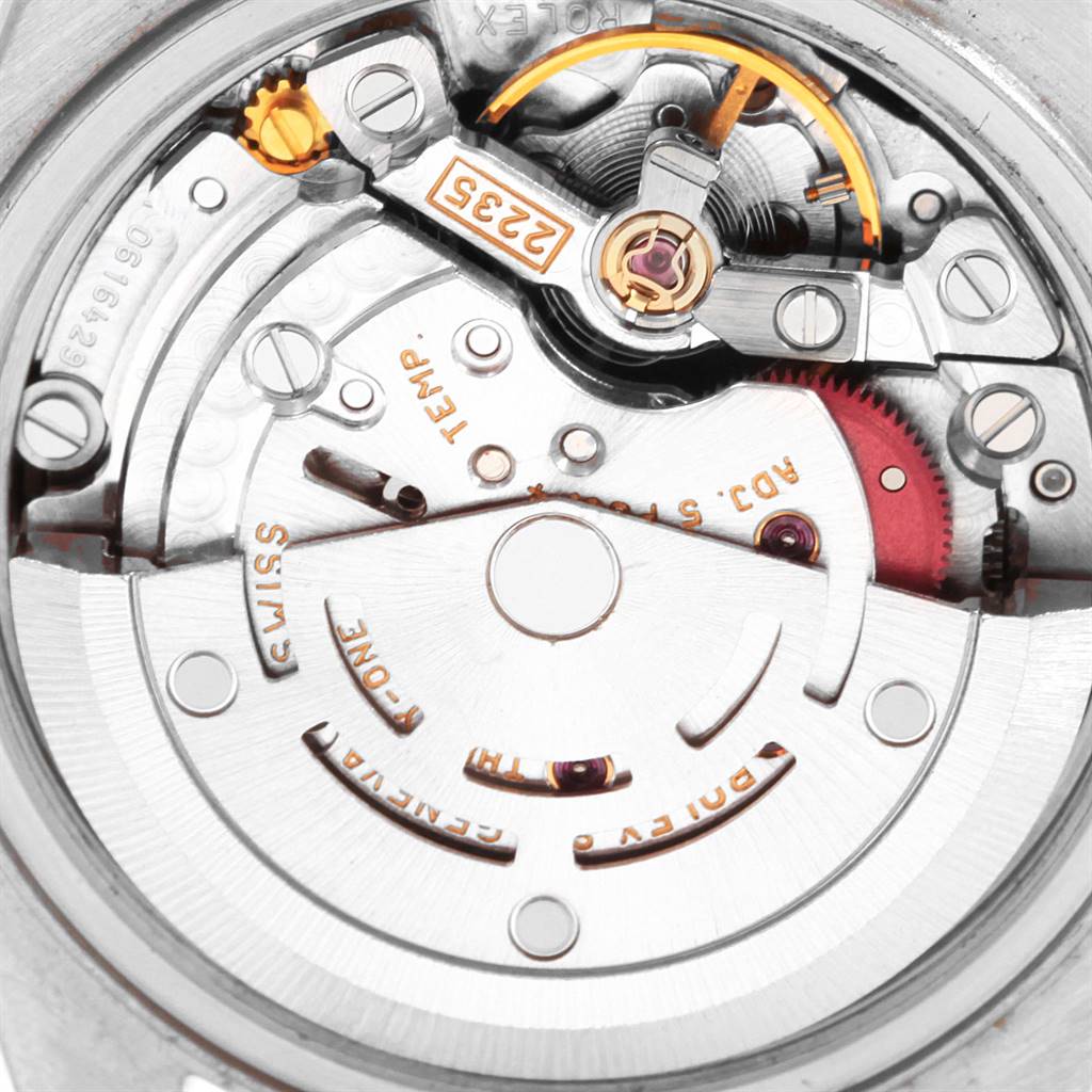 This is a close-up view of the movement mechanism inside a Rolex Datejust 79163 Women's Steel and Gold (two tone) Champagne Dial 79163 Women's Steel and Gold (two tone) Champagne Dial watch.