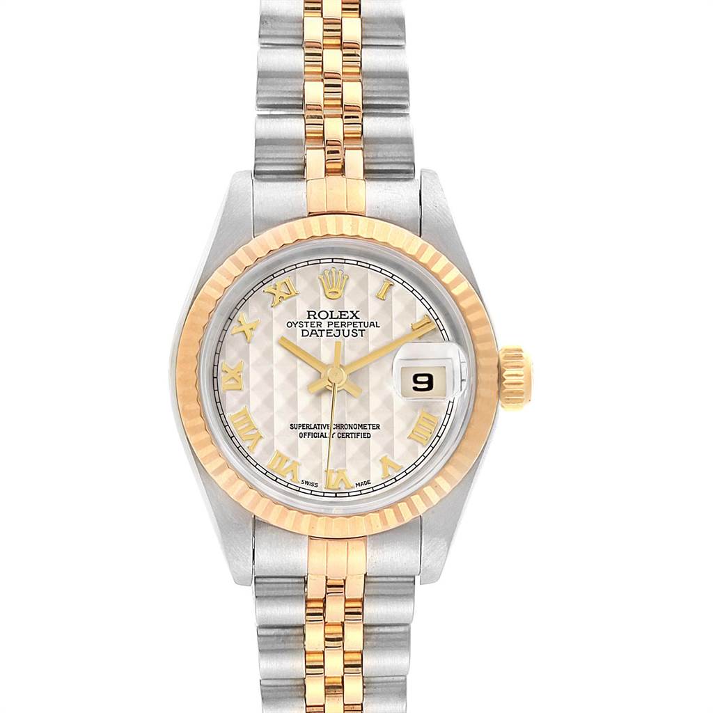 The image shows a front-facing view of a Rolex Datejust 69173 Women's Stainless Steel Beige Dial 69173 Women's Stainless Steel Beige Dial, displaying the dial, bezel, and the two-tone jubilee bracelet.