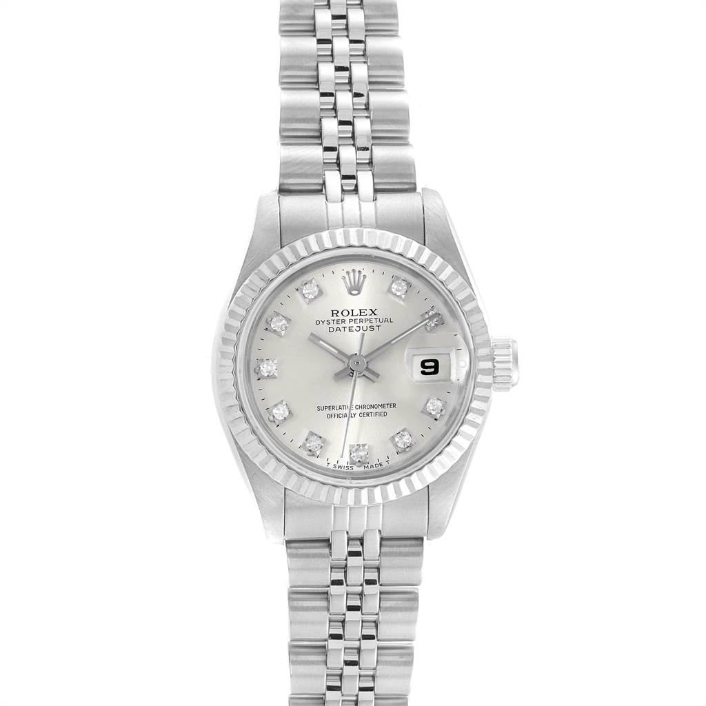 The image shows the front view of a Rolex Datejust 69174 Women
s Stainless Steel Silver Dial 69174 Women
s Stainless Steel Silver Dial watch, displaying its dial, bezel, and bracelet.