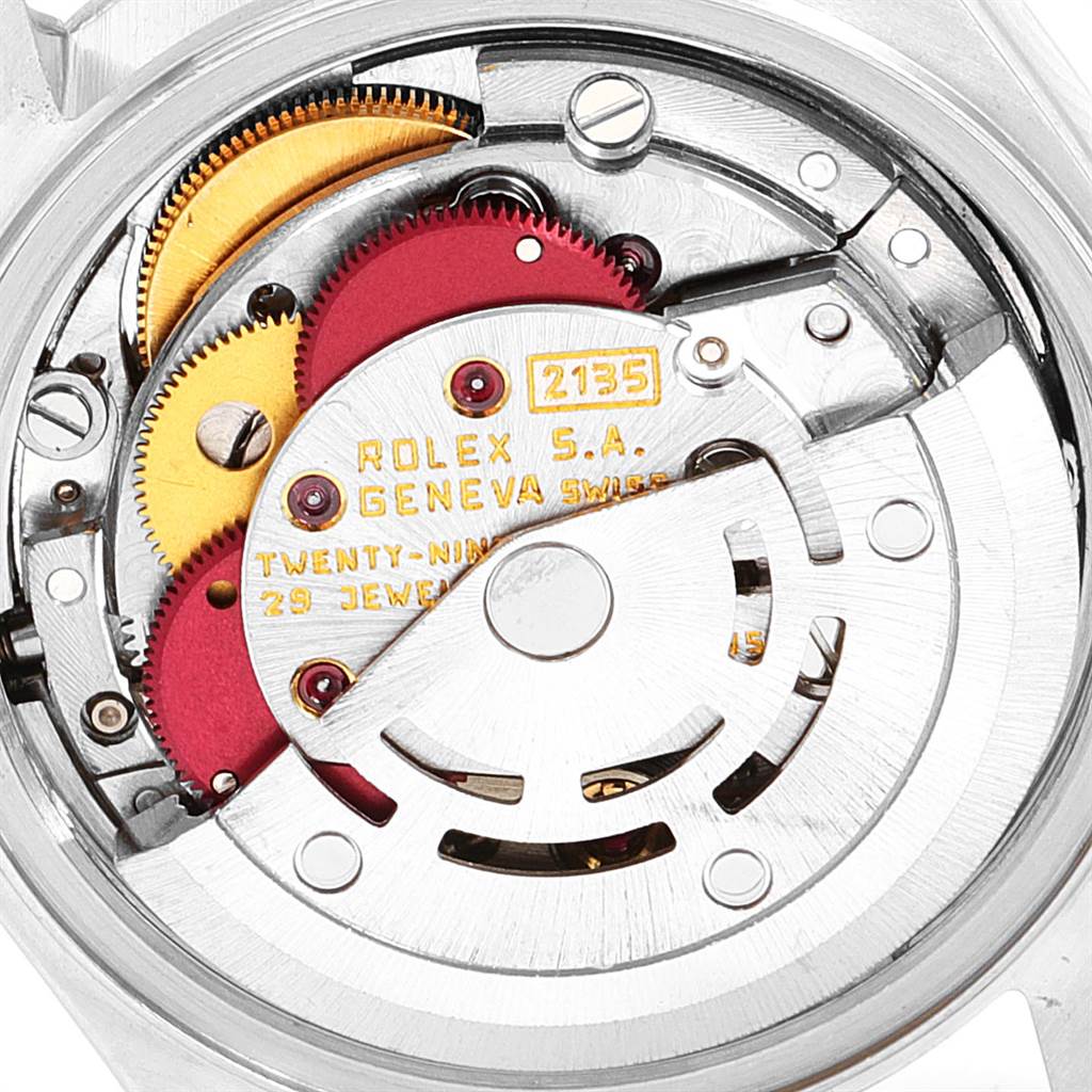 This image shows the internal mechanical movement of the Rolex Datejust 69174 Women
s Stainless Steel Silver Dial 69174 Women
s Stainless Steel Silver Dial watch.