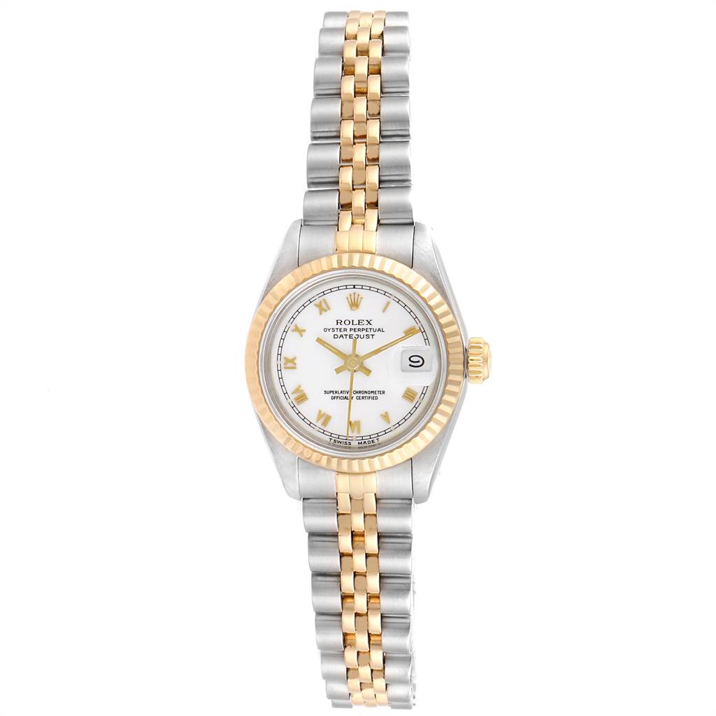 This is a Rolex Datejust 69173 Women
s Stainless Steel White Dial 69173 Women
s Stainless Steel White Dial watch shown from a top-down angle, displaying the face, bezel, and bracelet.