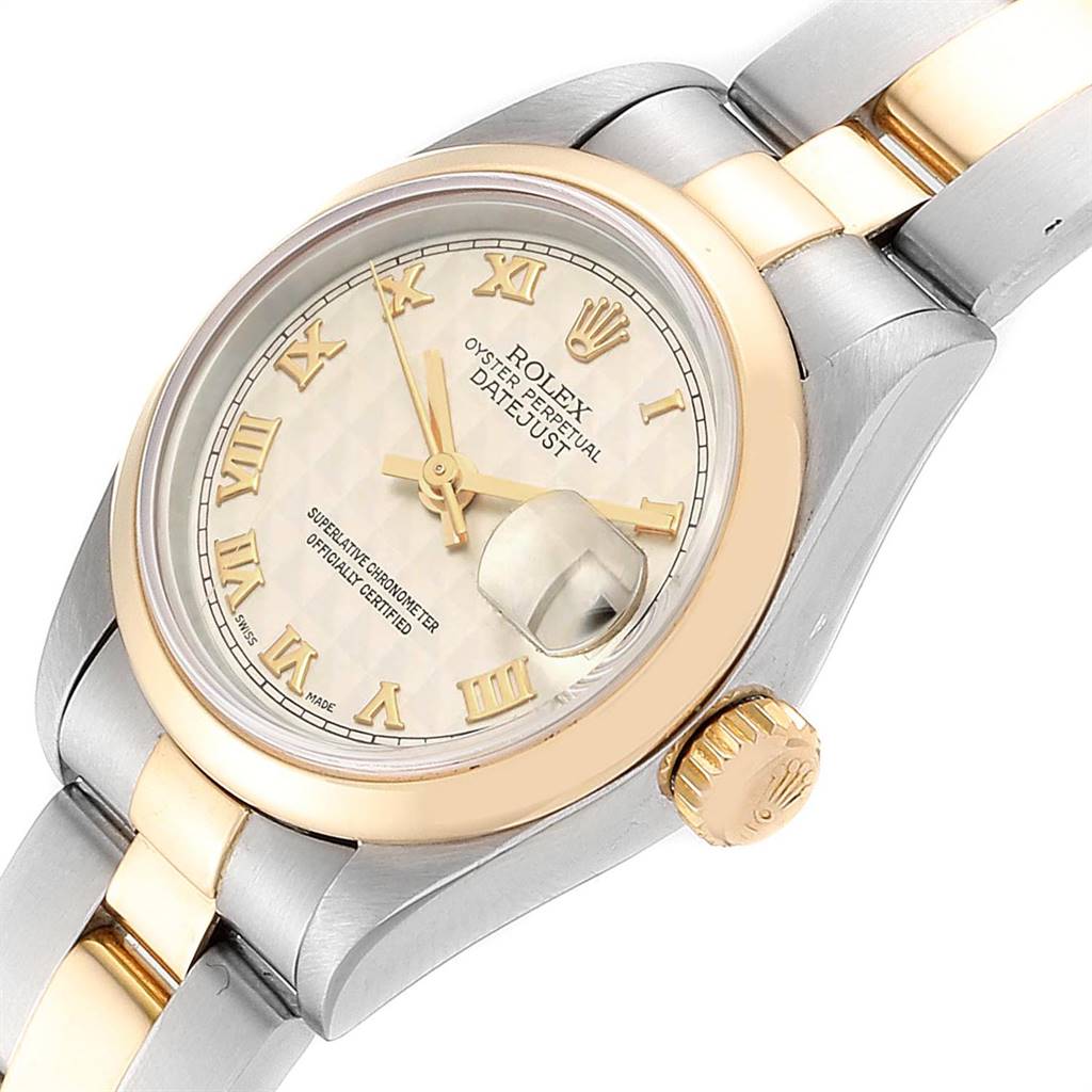 The image shows a close-up angled view of the Rolex Datejust 69163 Women's Stainless Steel Beige Dial 69163 Women's Stainless Steel Beige Dial watch, highlighting the dial, bezel, crown, and part of the bracelet.