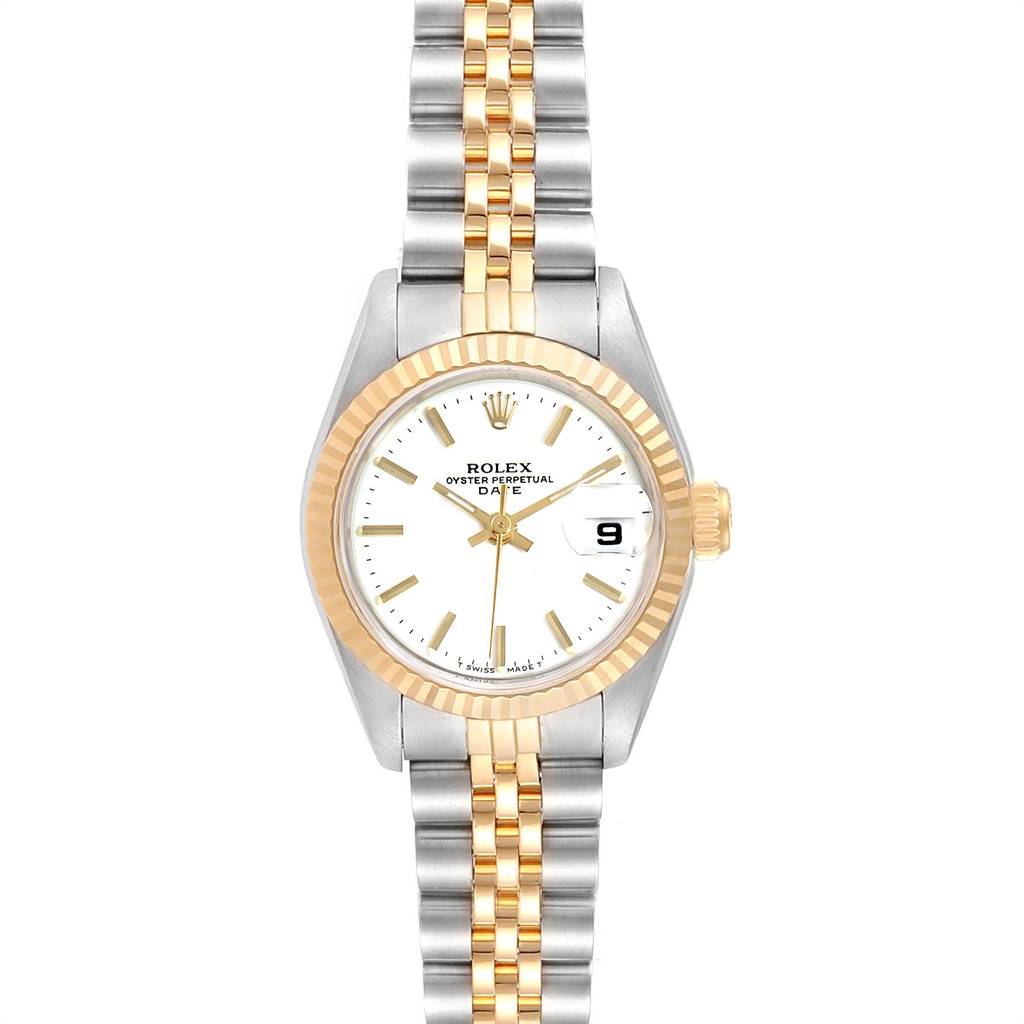 This Rolex Datejust 69173 Women's Stainless Steel White Dial 69173 Women's Stainless Steel White Dial watch is shown from a direct, front-facing angle, displaying its dial, hands, crown, and bracelet.