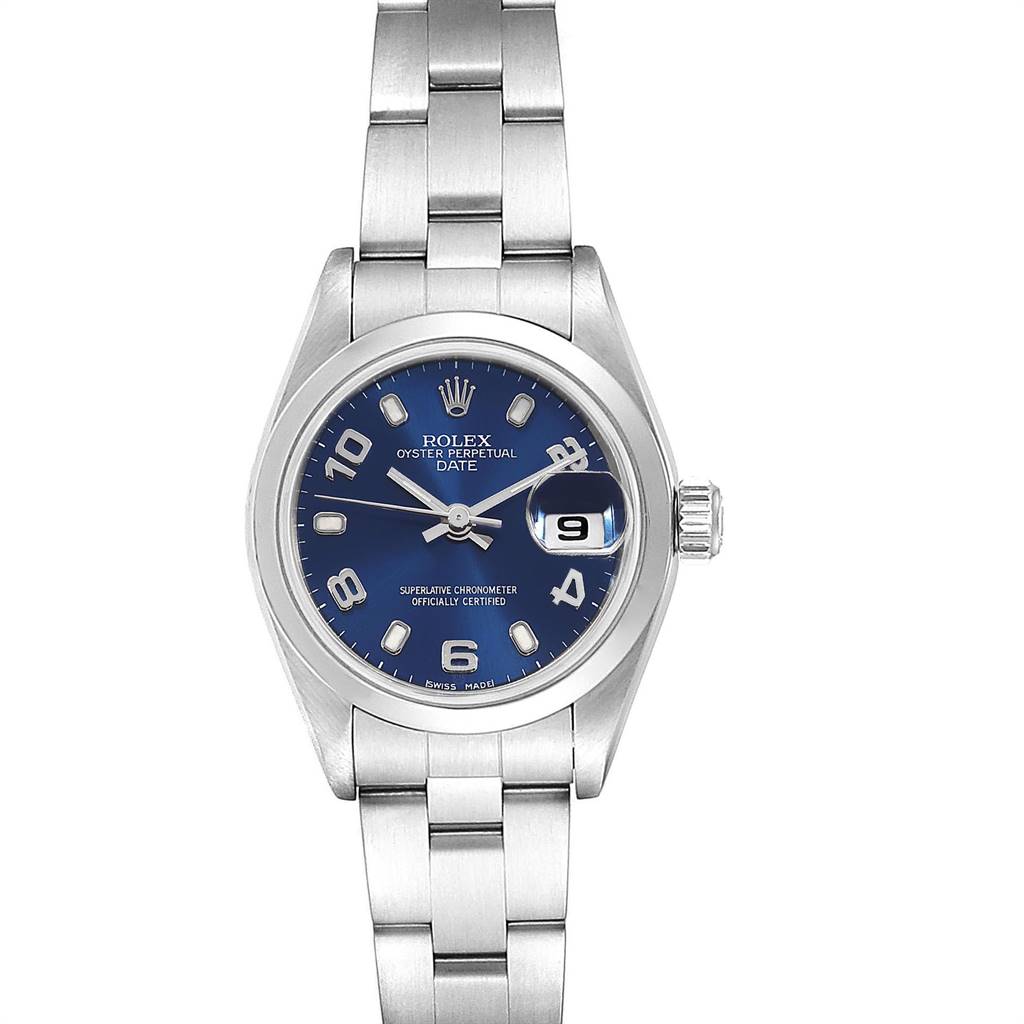 The image shows a front view of a Rolex Date 79160 Women
s Stainless Steel Blue Dial 79160 Women
s Stainless Steel Blue Dial model watch, highlighting its blue dial, date window, and stainless steel bracelet.