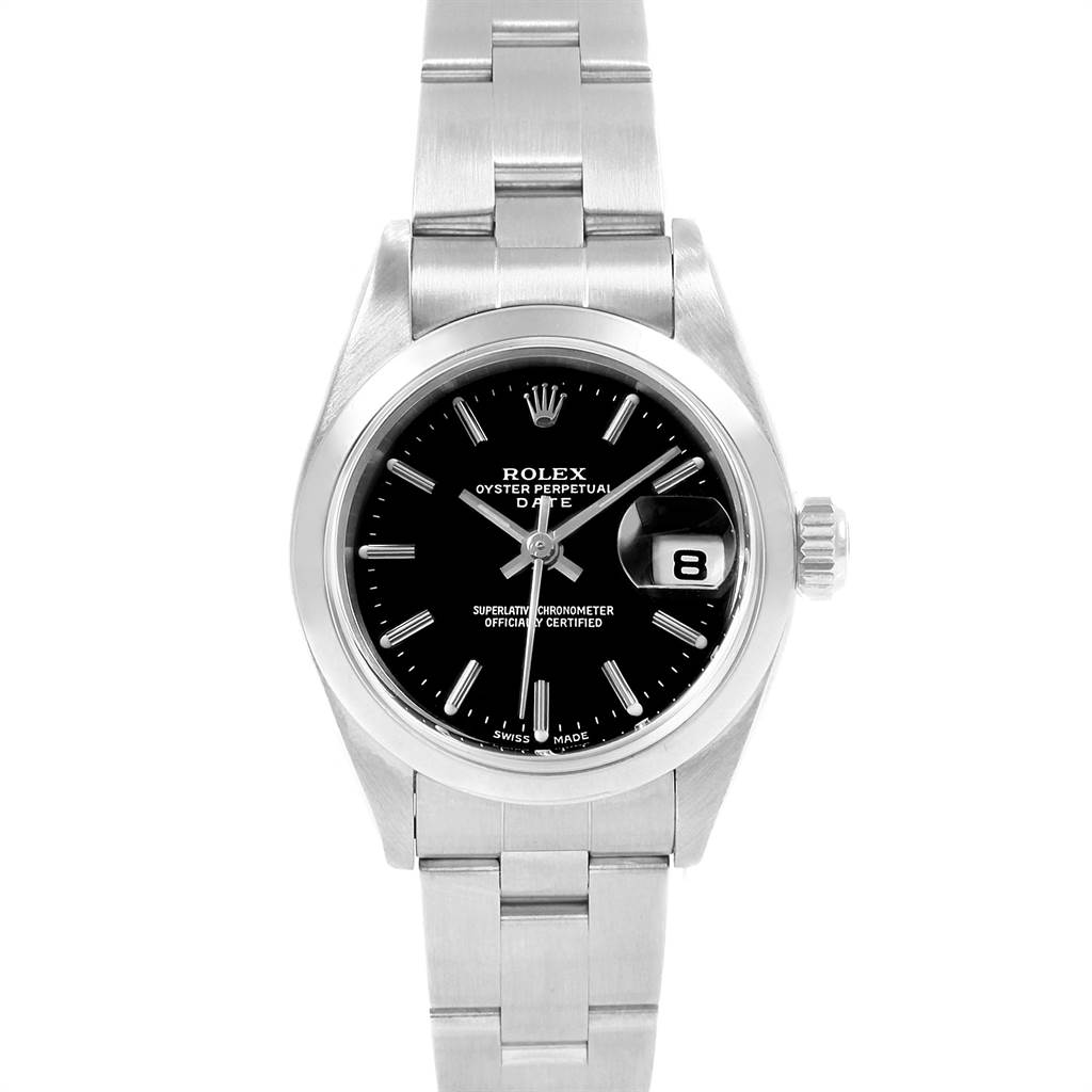This is a front view of a Rolex Date 79160 Women
s Stainless Steel Black Dial 79160 Women
s Stainless Steel Black Dial model watch, displaying the watch face, bracelet, and date magnifier.