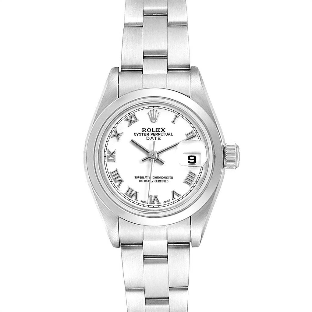 The image shows a Rolex Oyster Perpetual Date watch from a front angle, displaying the face, bezel, and bracelet.