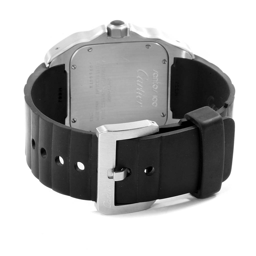 The image shows the back case and black rubber strap with a buckle of a Cartier Santos W20121U2 Men
s Stainless Steel Silver Dial W20121U2 Men
s Stainless Steel Silver Dial watch.