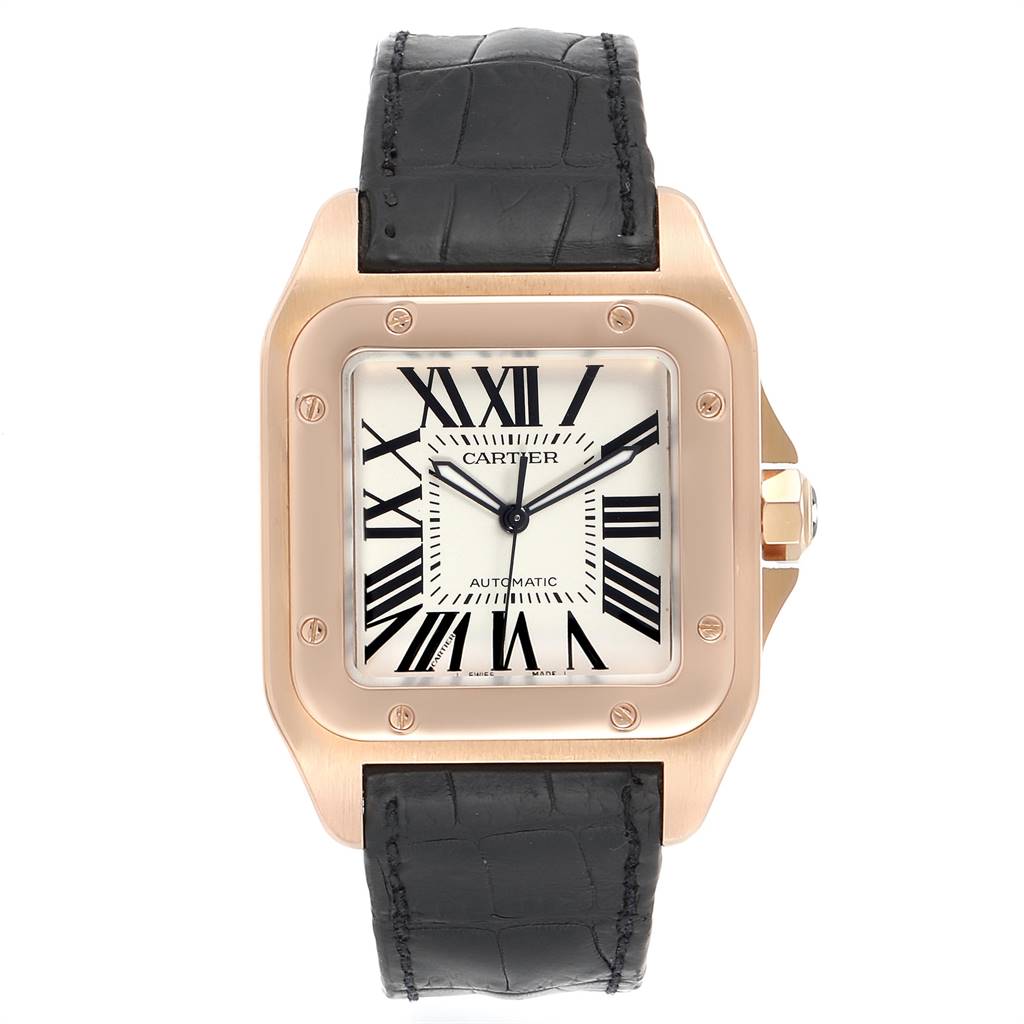 The Cartier Santos W20095Y1 Men's Rose Gold Silver Dial W20095Y1 Men's Rose Gold Silver Dial model watch is shown from a front view, displaying its face, bezel, case, and black leather strap.