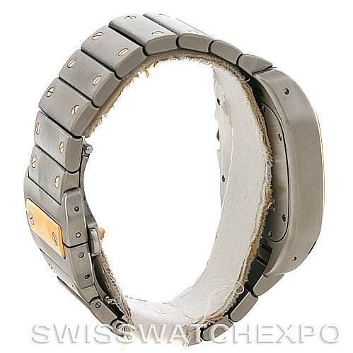This image shows a side profile view of the Cartier Santos W200728G Men
s Stainless Steel Silver Dial W200728G Men
s Stainless Steel Silver Dial watch, highlighting the bracelet and case.