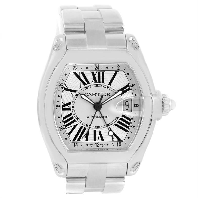 This image shows a front view of the Cartier Roadster W62032X6 Men's Stainless Steel Silver Dial W62032X6 Men's Stainless Steel Silver Dial watch, detailing the face, bracelet, and date magnifier.