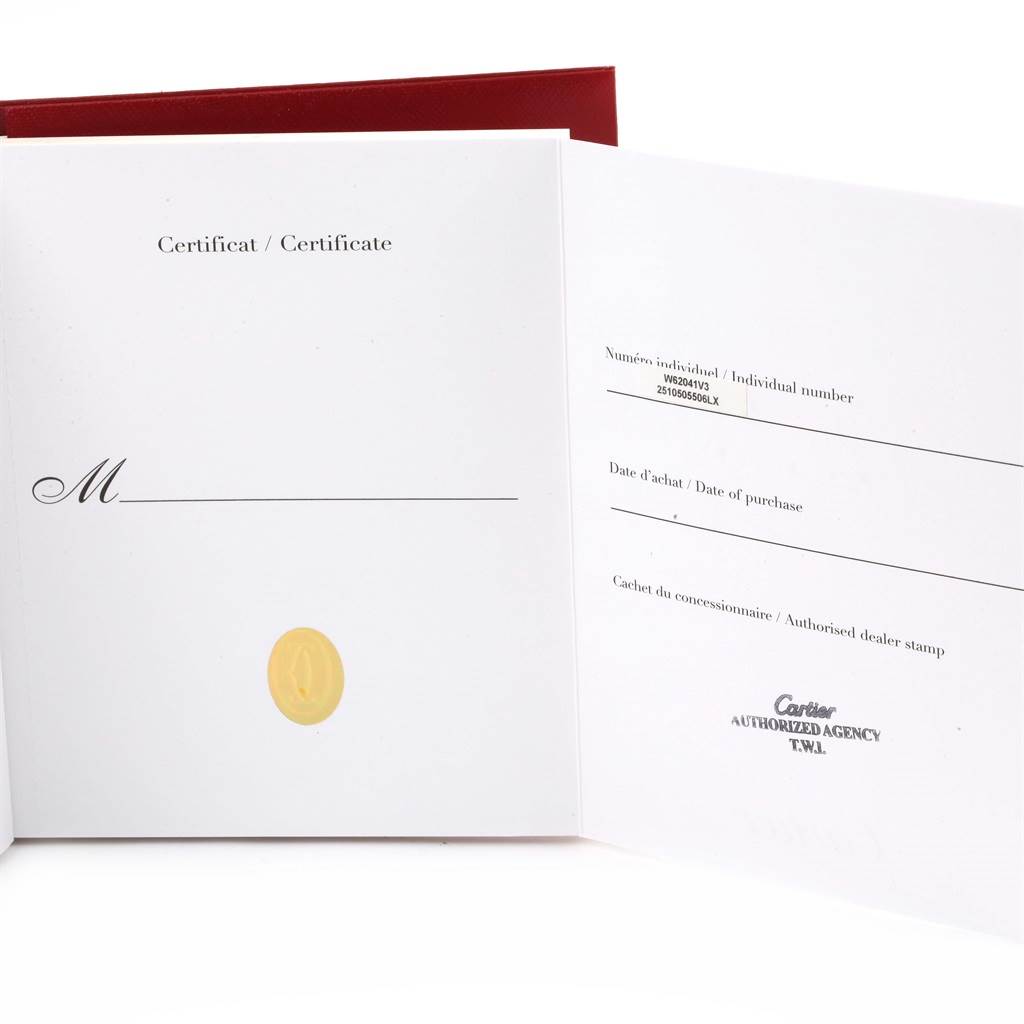 The image shows the certificate and authorized dealer stamp for the Cartier Roadster W62048V3 Men
s Blue Dial W62048V3 Men
s Blue Dial model watch.