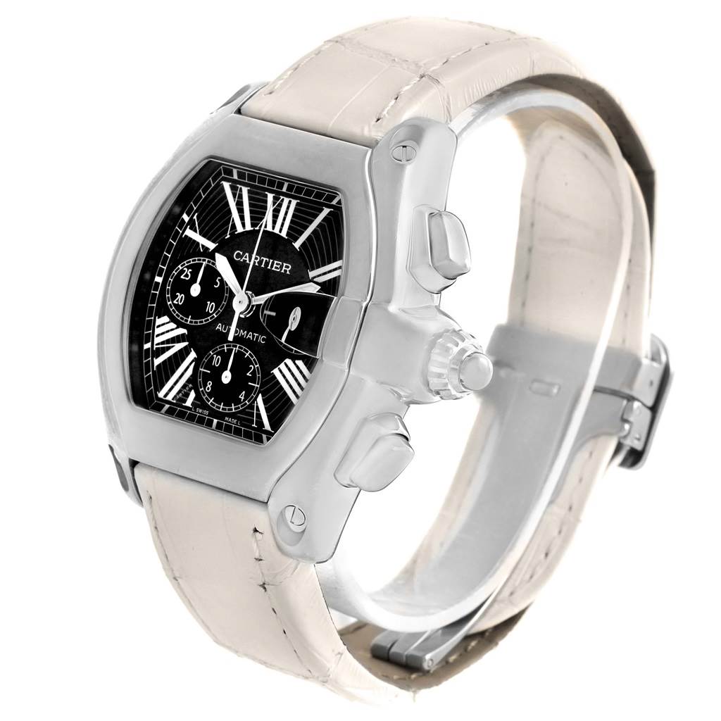 The Cartier Roadster W62020X6 Men
s Stainless Steel Black Dial W62020X6 Men
s Stainless Steel Black Dial watch is shown from an angled perspective, displaying its face, bezel, crown, and strap.