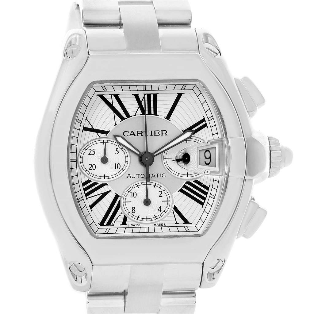 This image shows the front view of the Cartier Roadster W62019X6 Men
s Stainless Steel Silver Dial W62019X6 Men
s Stainless Steel Silver Dial watch, featuring the dial, Roman numerals, chronograph subdials, and date display.