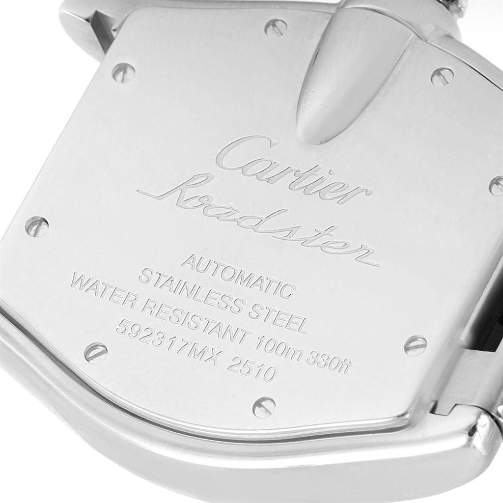This image shows the back casing and part of the clasp of a Cartier Roadster W62048V3 Men
s Stainless Steel Blue Dial W62048V3 Men
s Stainless Steel Blue Dial watch.