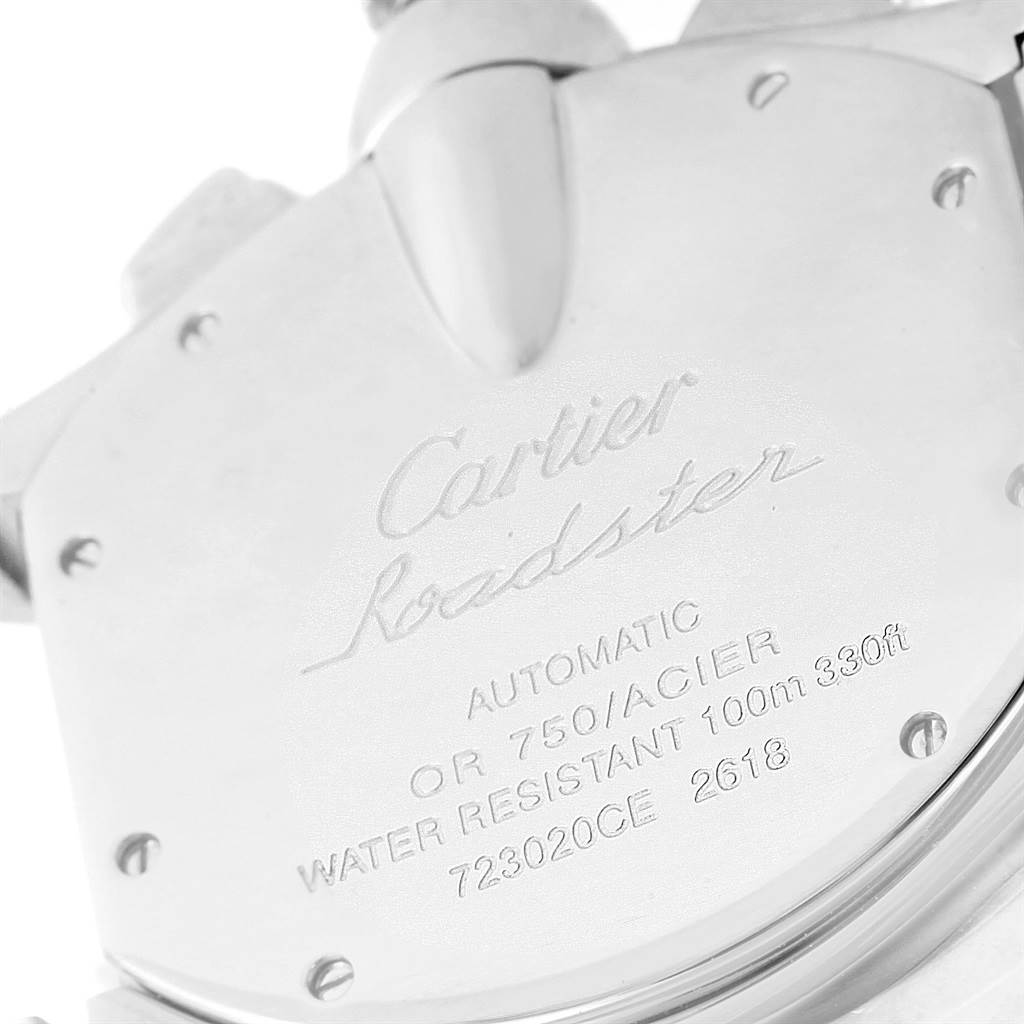 The image shows the case back of a Cartier Roadster W62027Z1 Men
s Steel and Gold (two tone) Silver Dial W62027Z1 Men
s Steel and Gold (two tone) Silver Dial watch with its engraved specifications.