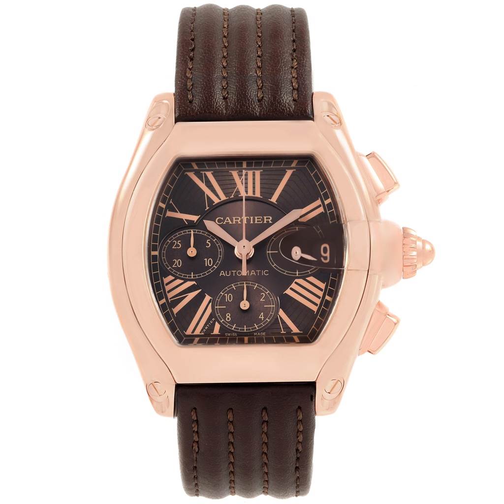 The Cartier Roadster W62042Y5 Men's Rose Gold Brown Dial W62042Y5 Men's Rose Gold Brown Dial watch is shown from the front, displaying its dial, hands, subdials, and leather strap.