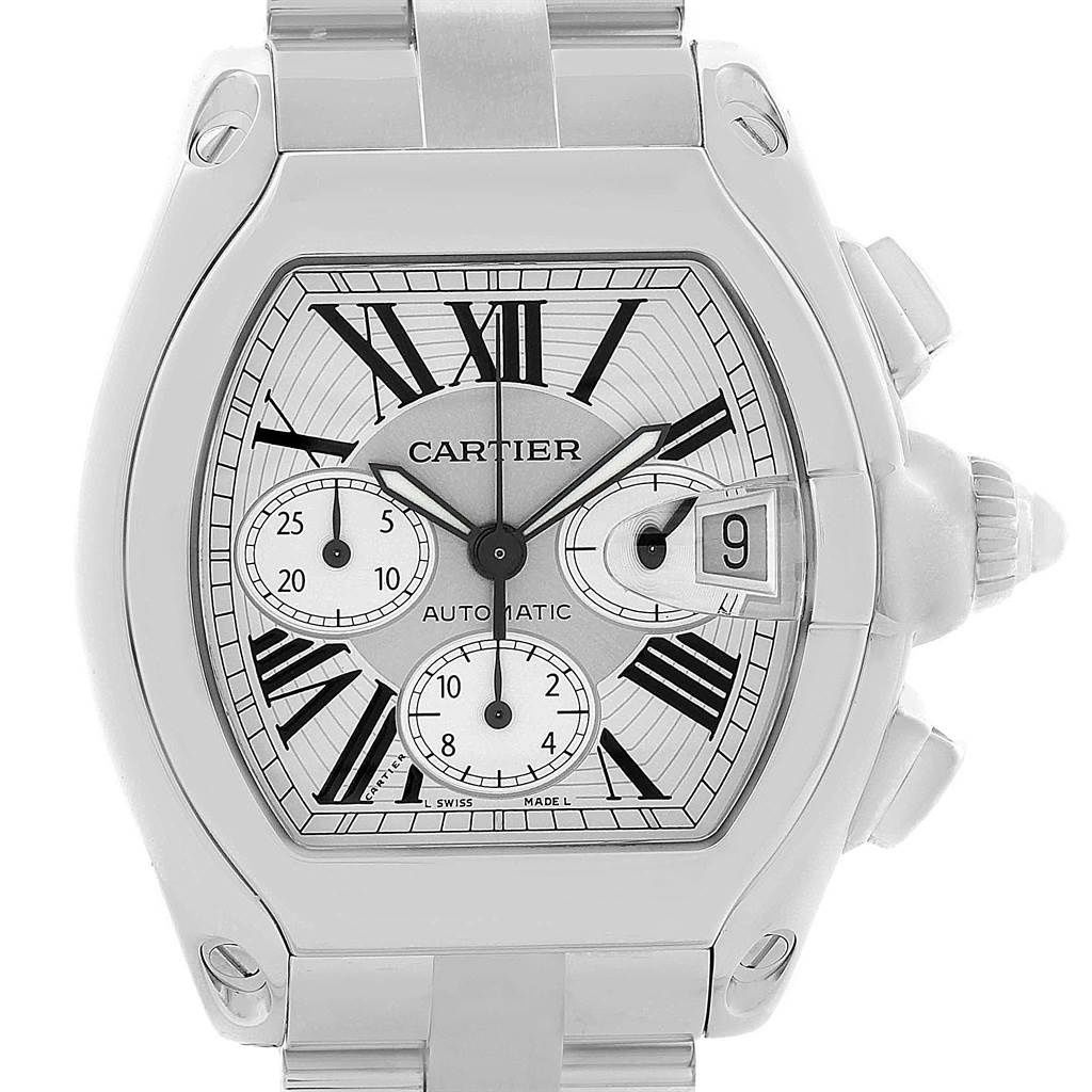 This image shows a front view of the Cartier Roadster W62019X6 Men
s Stainless Steel Silver Dial W62019X6 Men
s Stainless Steel Silver Dial model watch, highlighting the face, subdials, and date window.