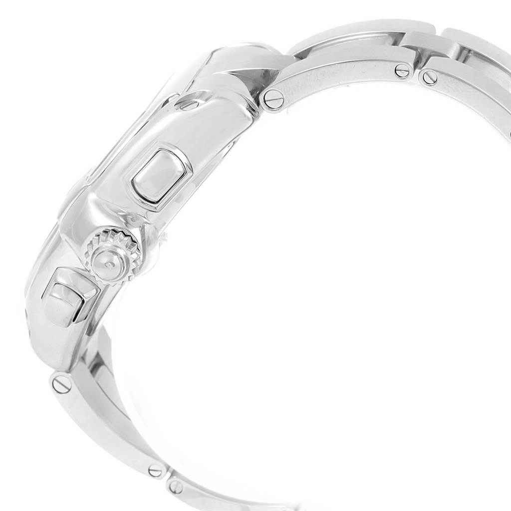 This image shows the side view of the bracelet and crown of the Cartier Roadster W62020X6 Men's Stainless Steel Black Dial W62020X6 Men's Stainless Steel Black Dial model watch.