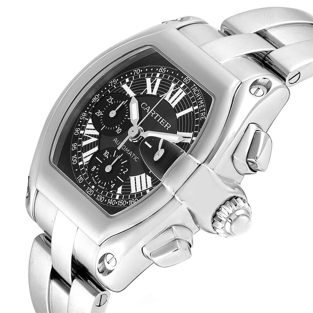 This image shows a close-up angle of the Cartier Roadster W62007X6 Men
s Stainless Steel Black Dial W62007X6 Men
s Stainless Steel Black Dial watch, highlighting its dial, crown, and stainless steel bracelet.
