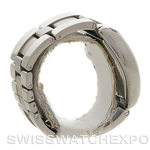 This image shows the side view of the metal bracelet of a Cartier Roadster W62025V3 Men's Stainless Steel Silver Dial W62025V3 Men's Stainless Steel Silver Dial watch.