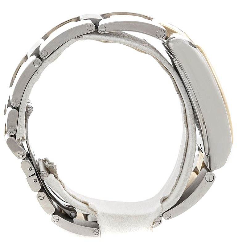 This side view of the Cartier Roadster W62031Y4 Men's Steel and Gold (two tone) Silver Dial W62031Y4 Men's Steel and Gold (two tone) Silver Dial watch mainly displays the stainless steel bracelet and a partial view of the case.