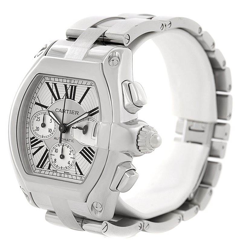 This image shows a frontal and side view of a Cartier Roadster W62019X6 Men
s Stainless Steel Silver Dial W62019X6 Men
s Stainless Steel Silver Dial watch, highlighting its face, crown, and bracelet.