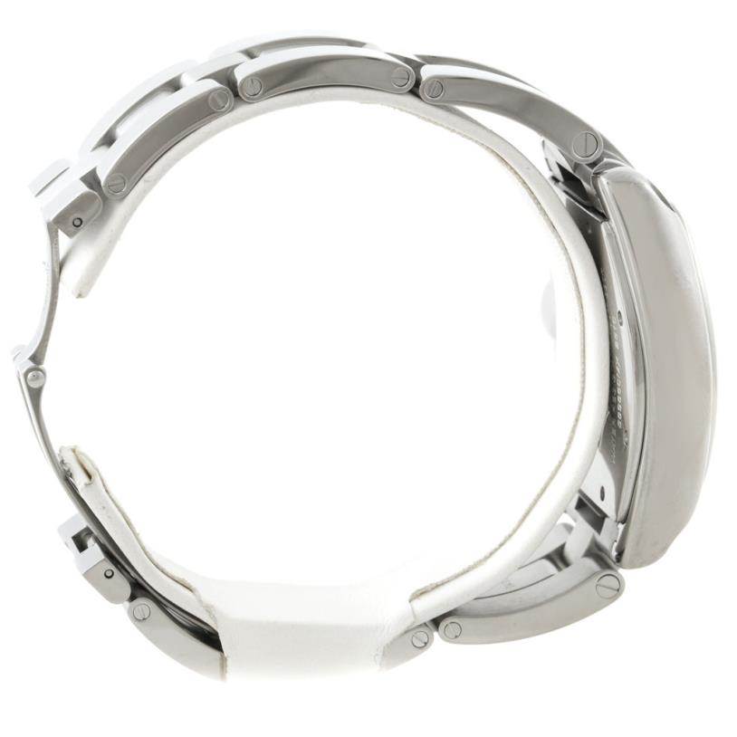 The image shows a side profile view of a Cartier Roadster W62048V3 Men's Stainless Steel Blue Dial W62048V3 Men's Stainless Steel Blue Dial watch, focusing on the bracelet and edge of the case.