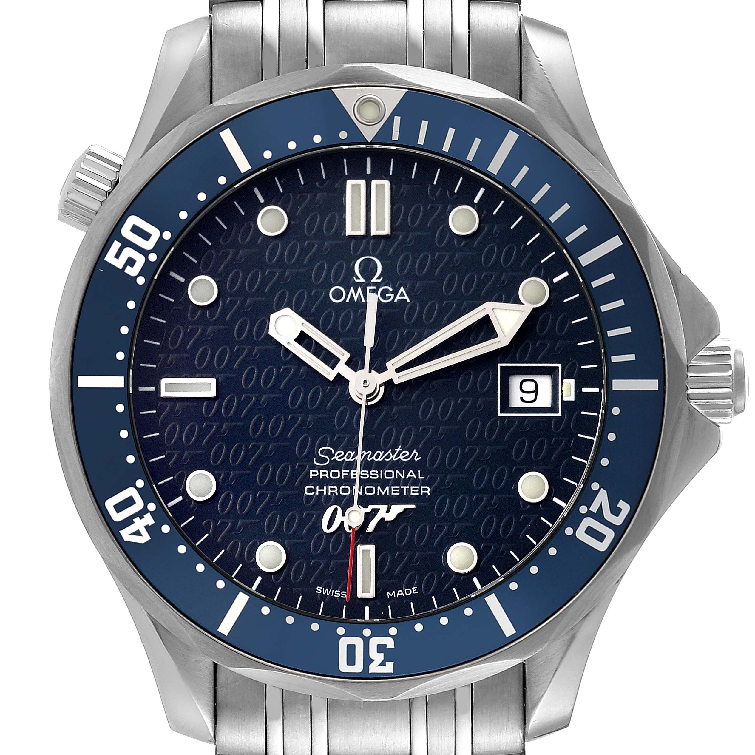 The image shows the front view of the Omega Seamaster 2537.80.00 Men's Stainless Steel Blue Dial 2537.80.00 Men's Stainless Steel Blue Dial watch, highlighting the dial, bezel, and part of the metal bracelet.
