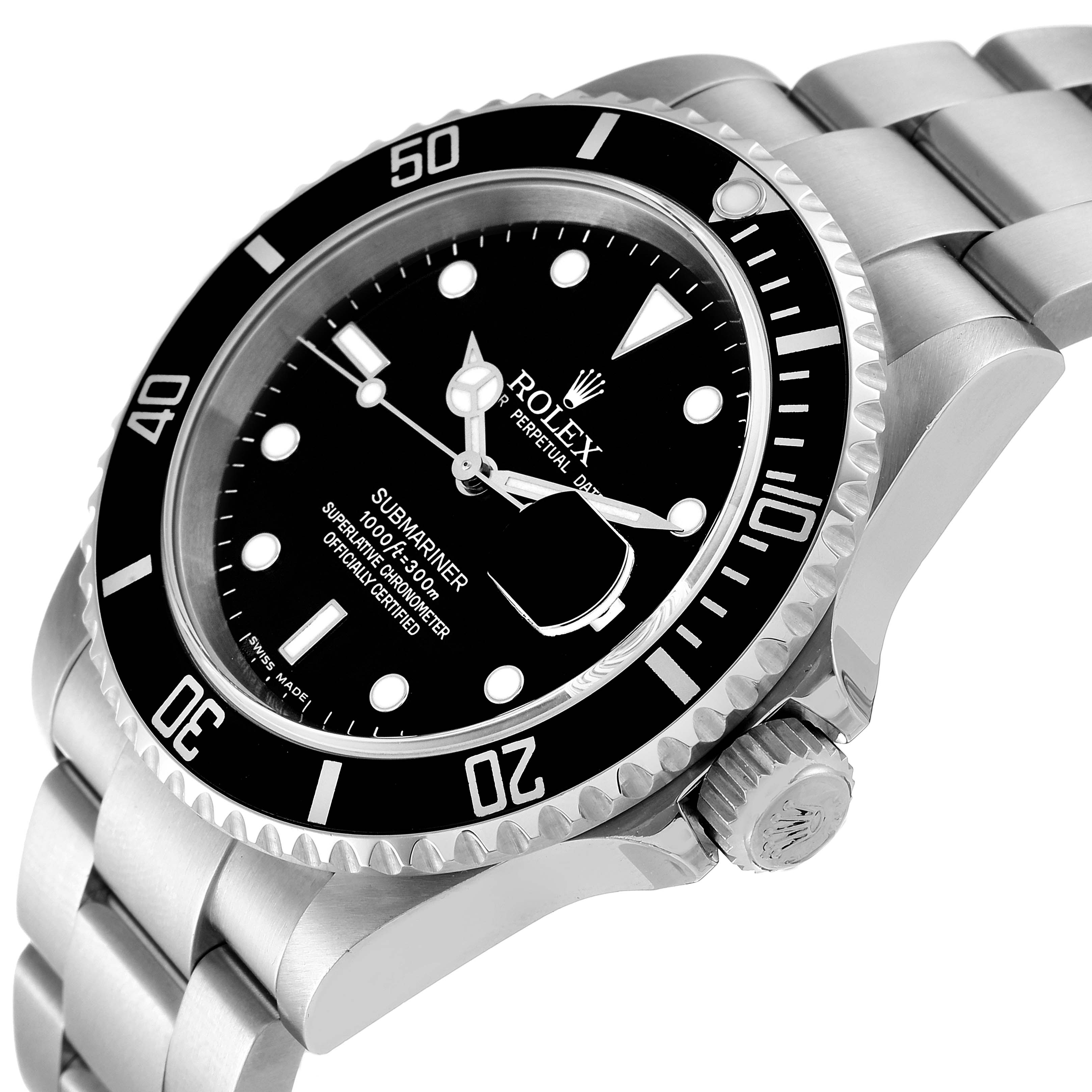 The image shows a side angle of a Rolex Submariner 16610 Men
s Stainless Steel Black Dial 16610 Men
s Stainless Steel Black Dial wristwatch, highlighting its bezel, dial, and bracelet.