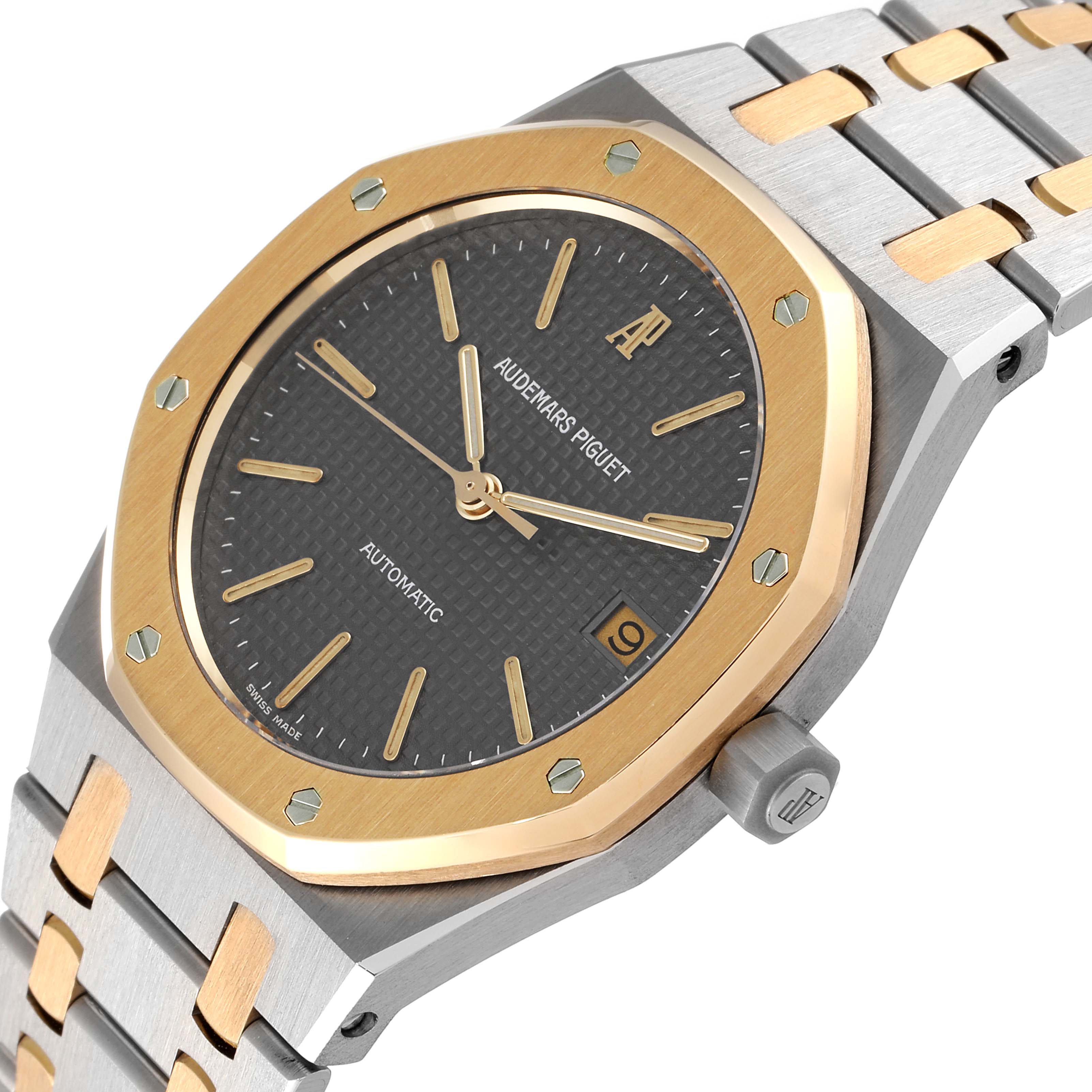 This image shows a close-up of the Audemars Piguet Royal Oak 14700SA.00.0789SA.01.B Men's Steel and Gold (two tone) Grey Dial 14700SA.00.0789SA.01.B Men's Steel and Gold (two tone) Grey Dial watch, highlighting its dial, hands, bezel, and bracelet.