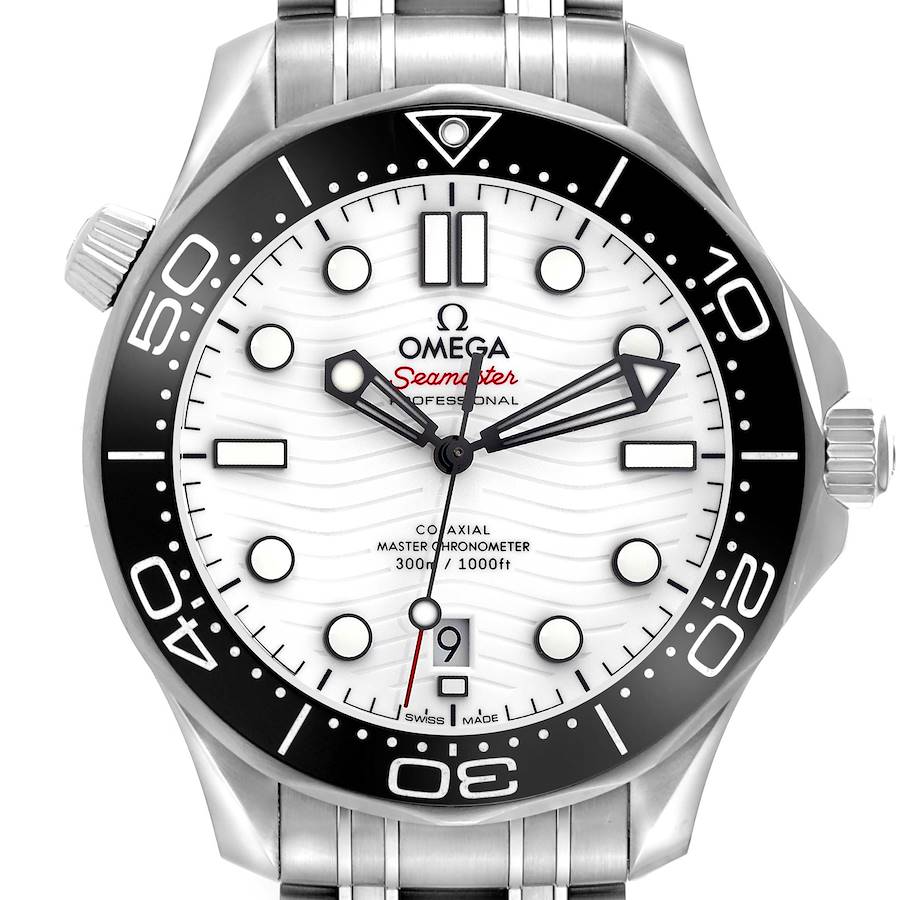 The image shows a front view of the Omega Seamaster watch, highlighting the dial, bezel, case, and bracelet.