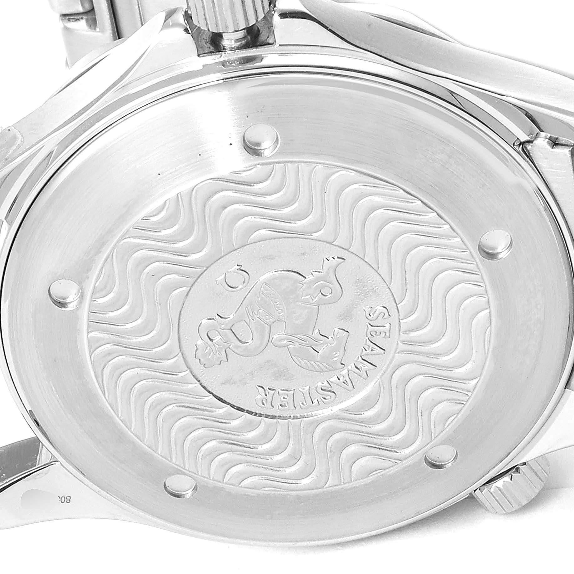 This image shows the back case of an Omega Seamaster 2455.80.00 Men's Steel and Gold (two tone) Blue Dial 2455.80.00 Men's Steel and Gold (two tone) Blue Dial watch, highlighting its emblematic engraving.