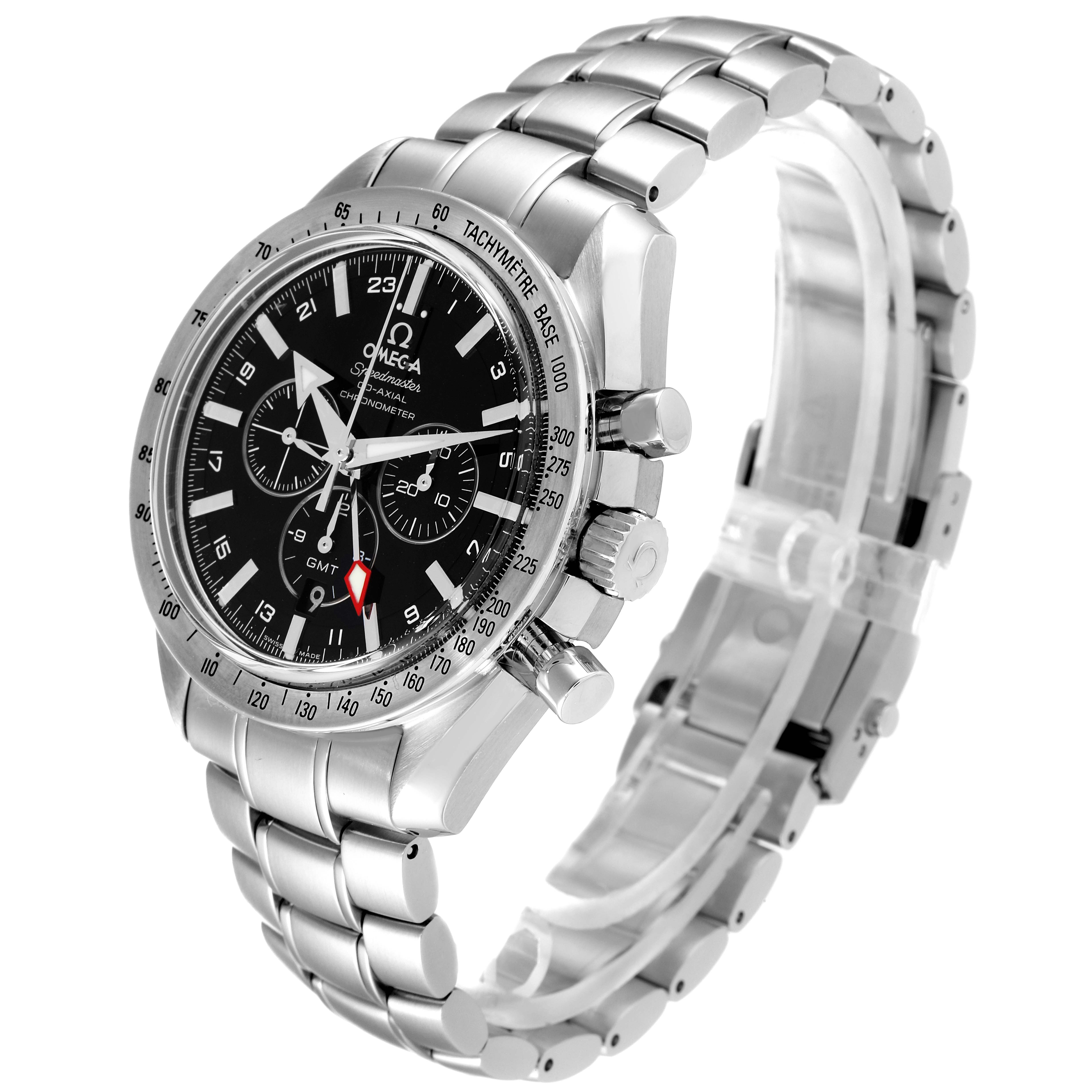 This image shows an angled view of an Omega Speedmaster 3581.30.00 Men's Stainless Steel Black Dial 3581.30.00 Men's Stainless Steel Black Dial watch displaying the face, bezel, buttons, and bracelet.
