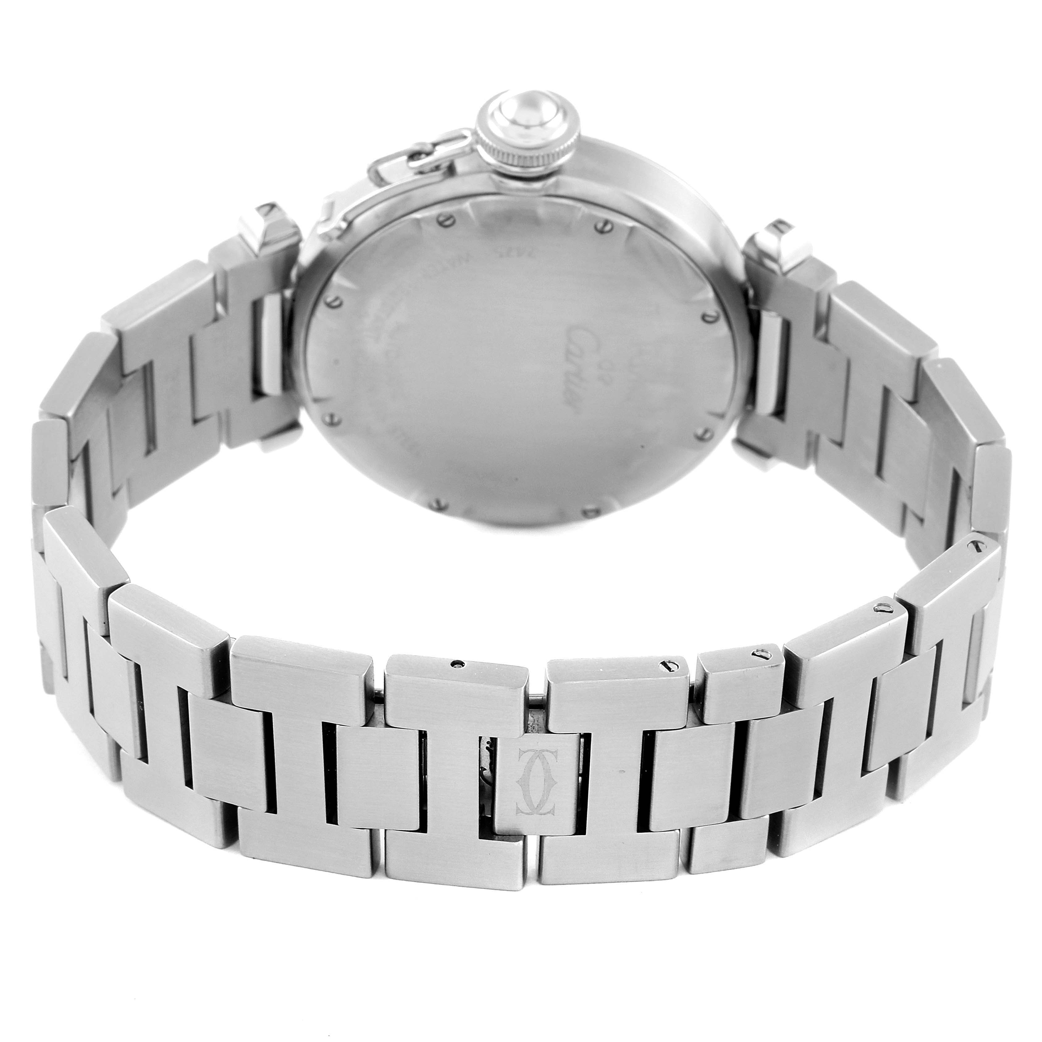 The image shows the back and metal bracelet of a Cartier Pasha W31044M7 Men's Stainless Steel White Dial W31044M7 Men's Stainless Steel White Dial model watch from a rear angle.