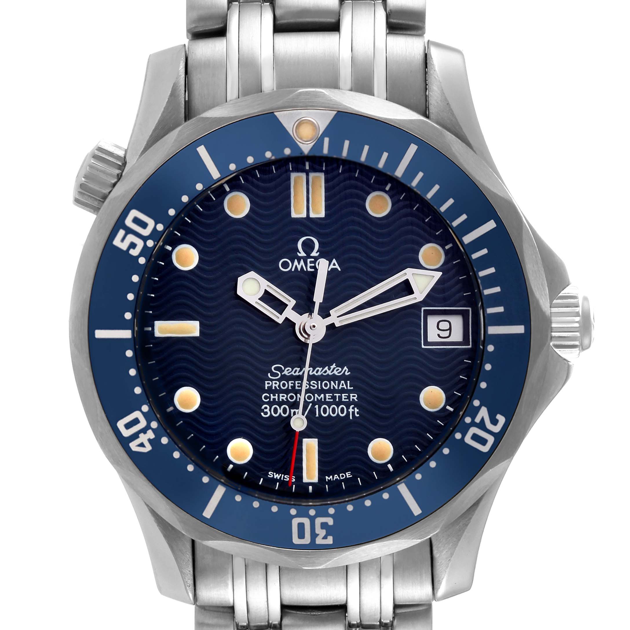 This image shows a frontal view of an Omega Seamaster 2551.80.00 Men's Stainless Steel Blue Dial 2551.80.00 Men's Stainless Steel Blue Dial watch, highlighting its blue dial, bezel, and stainless steel bracelet.