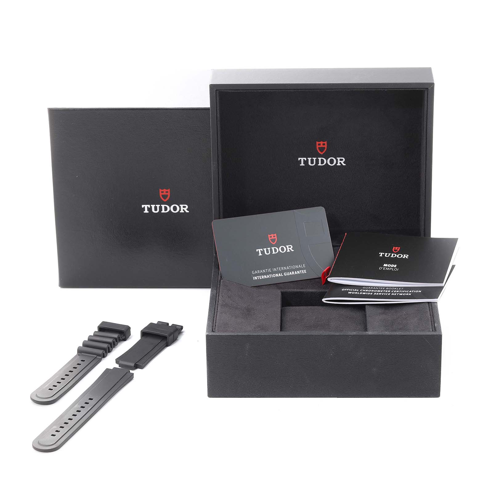 The image shows the packaging, additional straps, and documents for a Tudor Pelagos M25600TN-0001 Men's Titanium Black Dial M25600TN-0001 Men's Titanium Black Dial watch.