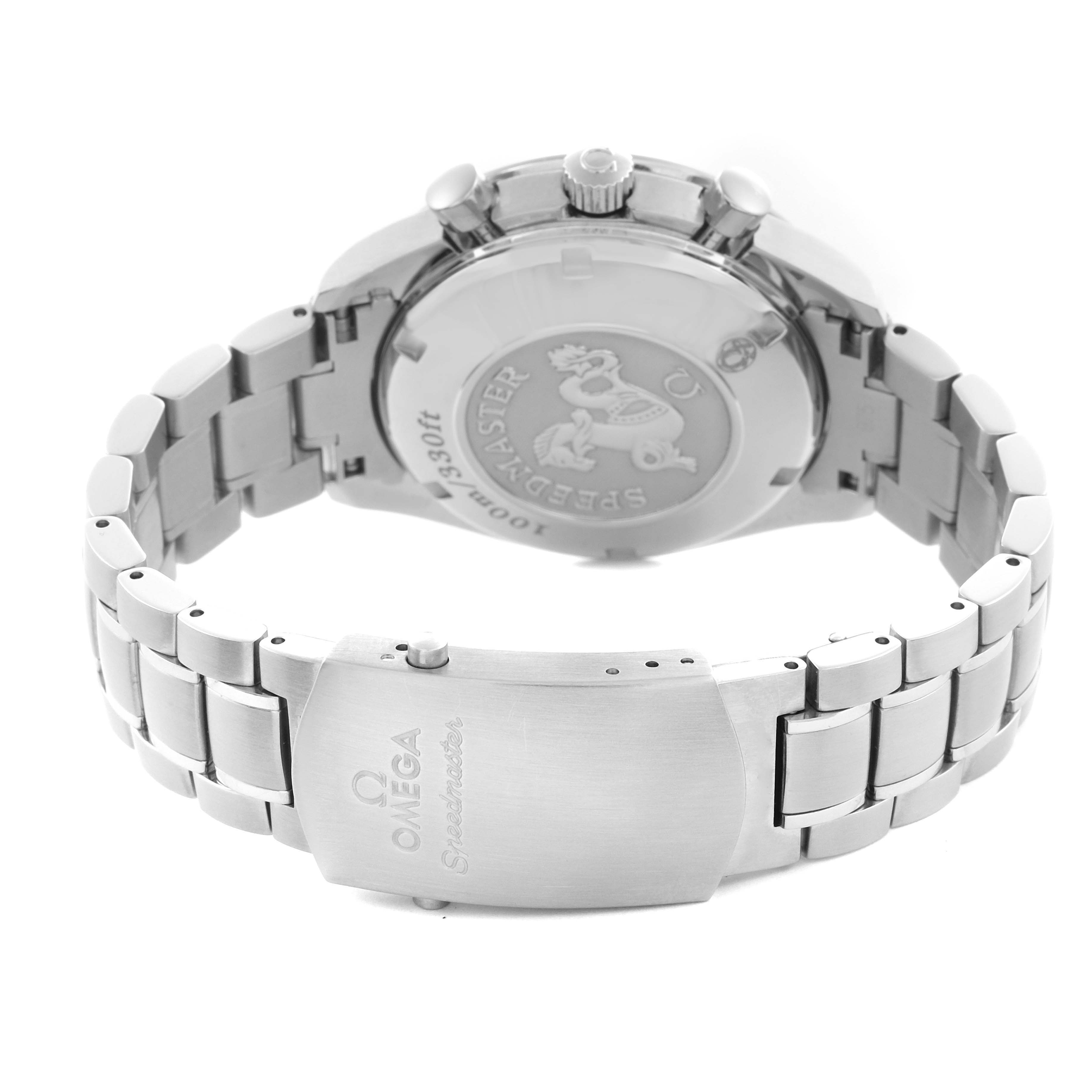 The image shows the back case and clasp of an Omega Speedmaster 323.10.40.40.02.001 Men
s Stainless Steel Silver Dial 323.10.40.40.02.001 Men
s Stainless Steel Silver Dial watch, highlighting the bracelet links and engraved emblem.