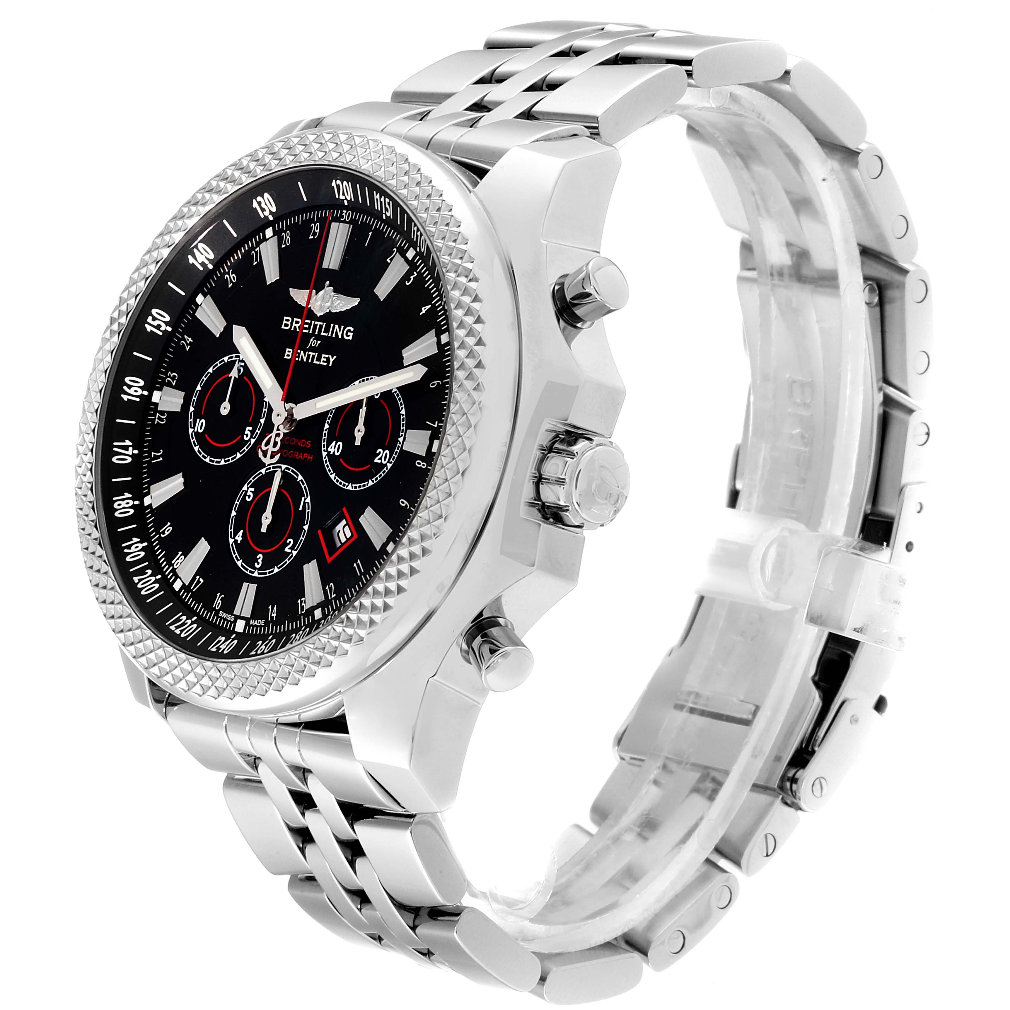 The image shows a Bentley model by Breitling viewed from an angled front, displaying the dial, case, and metal bracelet.